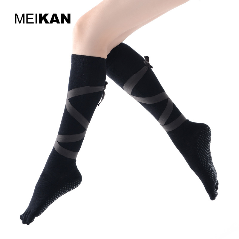 Yoga socks non-slip women's five-finger socks long tube professional sports Pilates dance socks practice fitness beginners