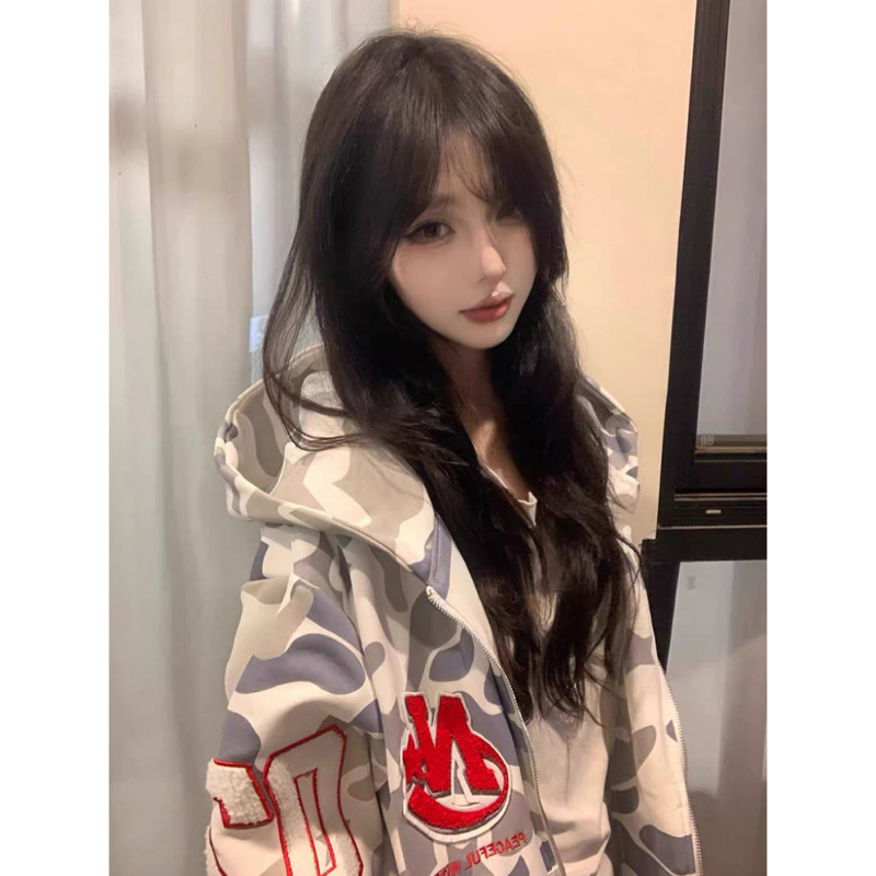 American Retro Flocked Towel Embroidered Camouflage Hooded Sweatshirt for Women, Spring and Autumn Design, Lazy Style, Loose Cardigan Jacket American Retro Flocked Towel Embroidered Camouflage Hooded Sweatshirt for Women, Spring and Autumn Design, Lazy Style, Loose Cardigan Jacket