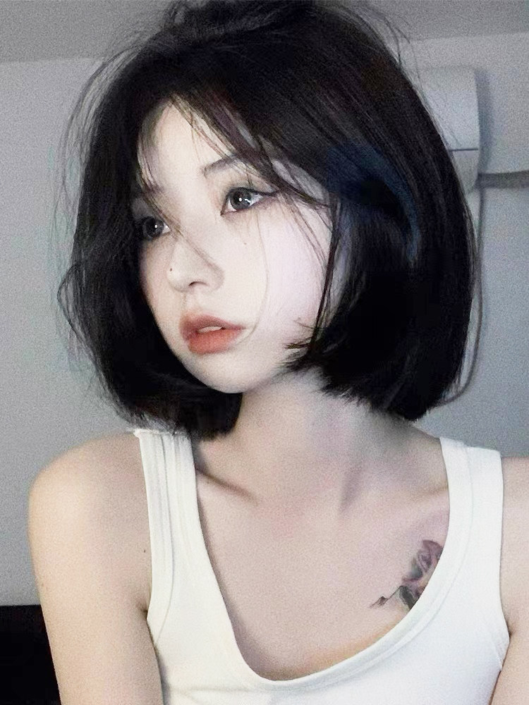 假发女短发减龄网红日常中分无刘海短直发bobo头造型自然全头套式怎么选?新手必看!_日常整顶假发_淘宝美妆网