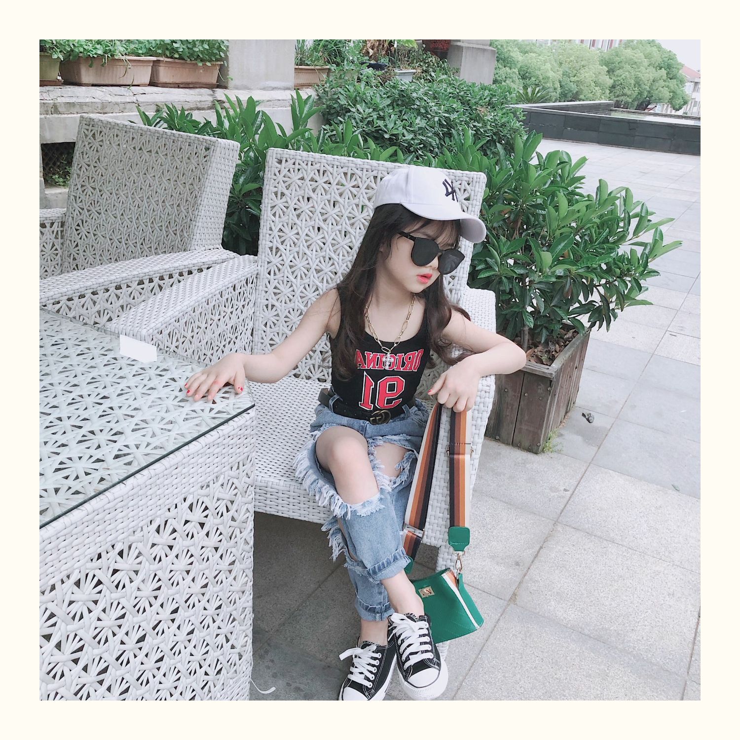 Quần jean nữ mùa hè mỏng phần quần trẻ em cá tính lưới thủy triều đỏ siêu lỗ khí 乞丐 quần âu - Quần jean quần bò bé gái 