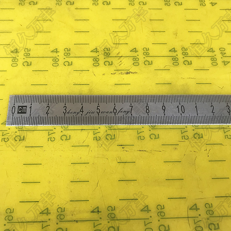 1 meter steel ruler narrow steel ruler 2 cm wide steel ruler stainless steel ruler ruler steel ruler 20#1 carpentry measuring ruler