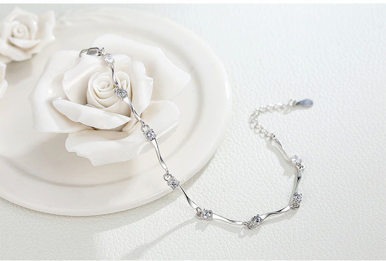 Sterling bạc vòng đeo tay nữ Nhật Bản và Hàn Quốc phiên bản của cá tính đơn giản Sen sinh viên bốn lá cỏ ba lá vòng đeo tay để gửi bạn gái vài món quà sinh nhật