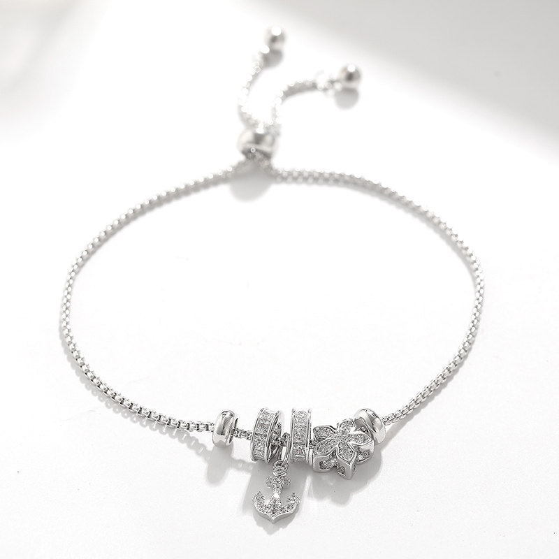 Fashion sparkling diamond sweet hand female Korean version of simple personality temperament student bracelet Mori girlfriends hand ornaments