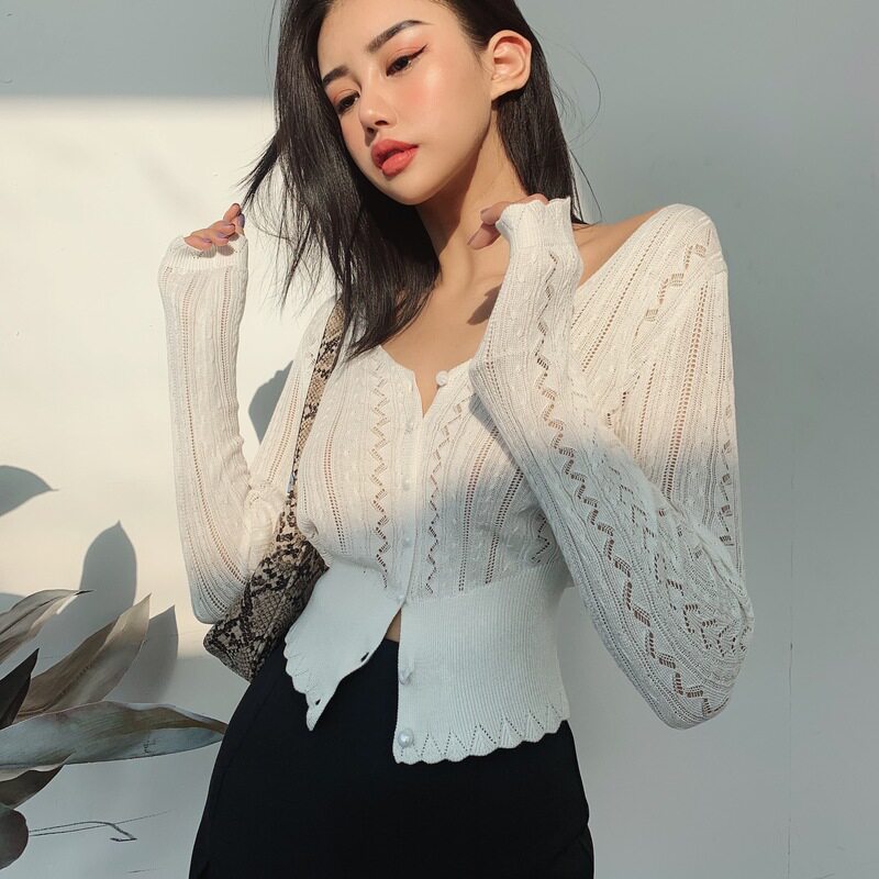 LIVIA French vintage sexy V-neck twisted knit spring 2021 thin short small cardigan blouse woman