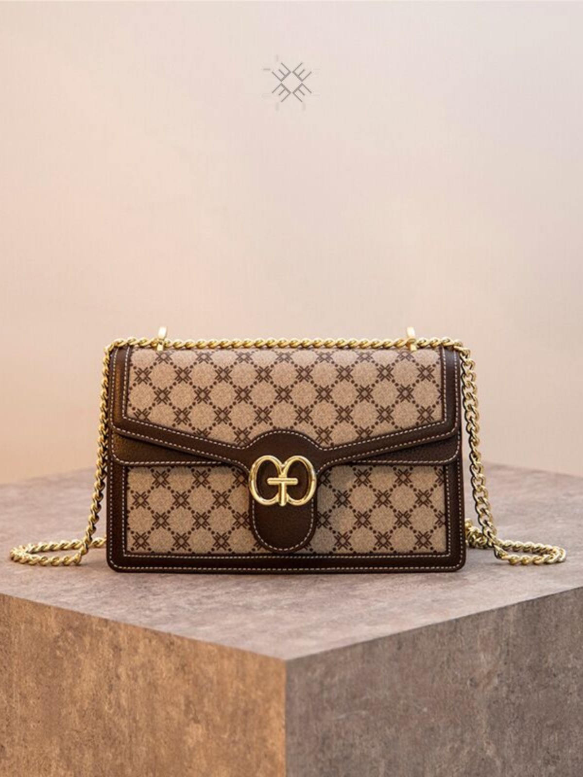 轻奢小众时尚百搭真皮单肩女包