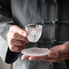 Ликер Cup 日本工艺小雏菊白酒杯家用小号玻璃烈酒小酒杯一口子弹杯一两酒壶