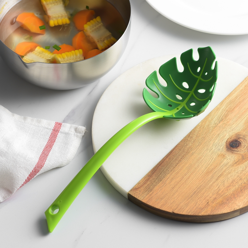Xin Yagu Creative Leaking Spoon High Temperature Resistant Filter Spoon Rice Hall Hot Pot Big Soup Spoon Water Dumplings Spoon Kitchen Plastic
