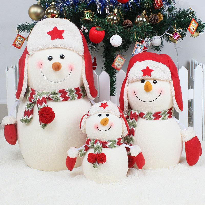 Christmas snowman Christmas decorations doll gift scene arrangement doll family of three ornaments gift decoration