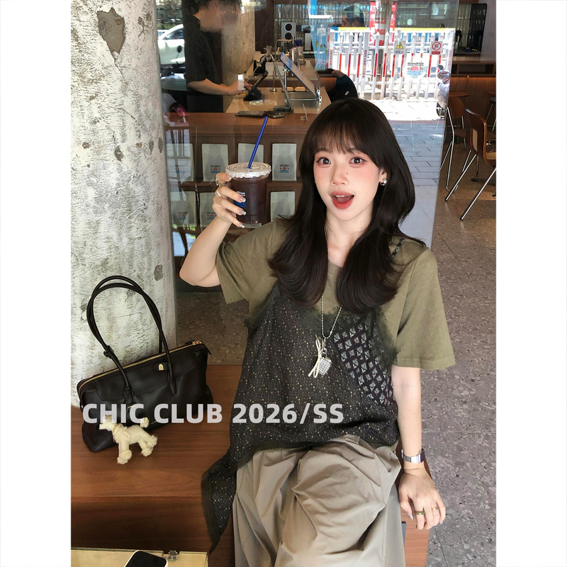Chic Club 2026/Ss Korean Style Irregular Patchwork Fake Two-Piece Loose Short-Sleeve Top with Unique Design