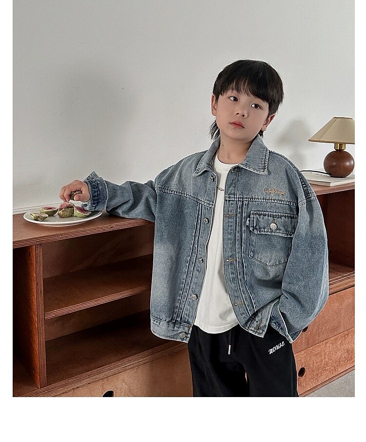 2024 new boys' denim jacket: the hottest spring fashion, a