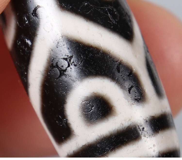 Украшения на руку 西藏六瓣莲花天珠 长寿天珠 藏传佛珠念珠手串配珠项链吊坠配饰