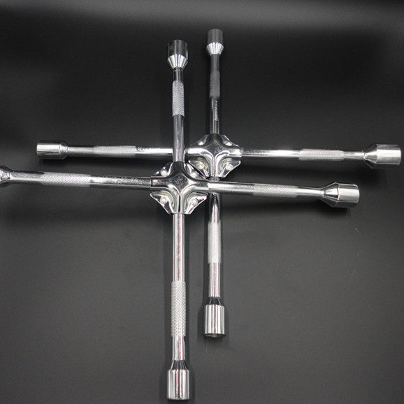 Cross-sleeve wrench car tire removal and loading screw sleeve tire wrench wrench wrench repair