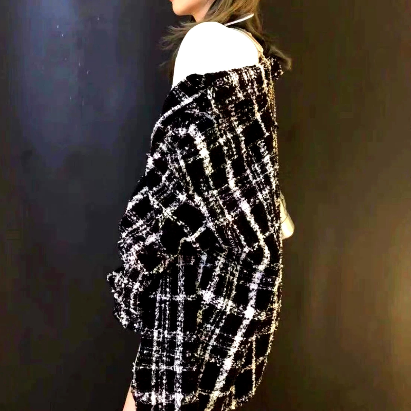 Chanel-Style 2023 Spring and Autumn Chic Loose Black and White Plaid Wool Tweed Shirt Jacket Top Unisex Woven