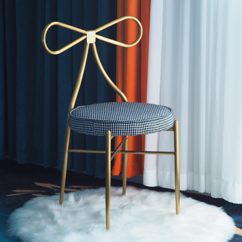 Nordic Ins Nets Red Butterfly Chair Metal Stainless Steel Makeup Chair Iron Art Casual Chair Fur Cushion Carpet Ground Mat