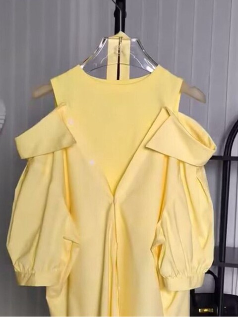 Shopping mall women's clothing 2024 spring and autumn new style French niche stunning yellow off-shoulder fake two-piece shirt dress