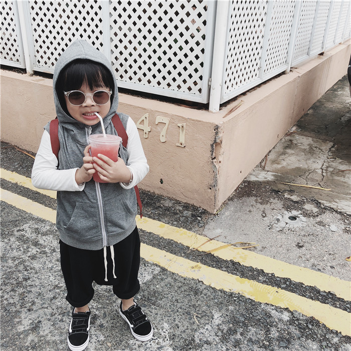 Hu Dafang Trẻ em Mùa thu Mặc áo vest bé trai Vest Vest Big Boys Mart Áo không tay áo khoác trẻ em nam 12 tuổi