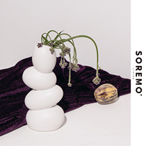 SOREMO shaped sculptural egg vase art pebbles cute niche vintage restaurant ornaments