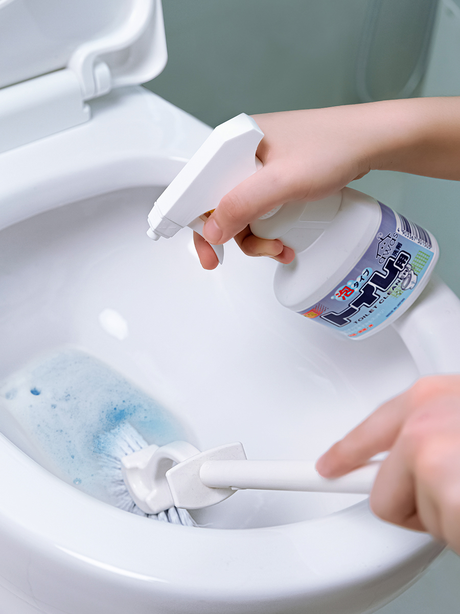 Japan imported toilet Toilet cleaner Toilet deodorant Powder room strong spray Toilet liquid