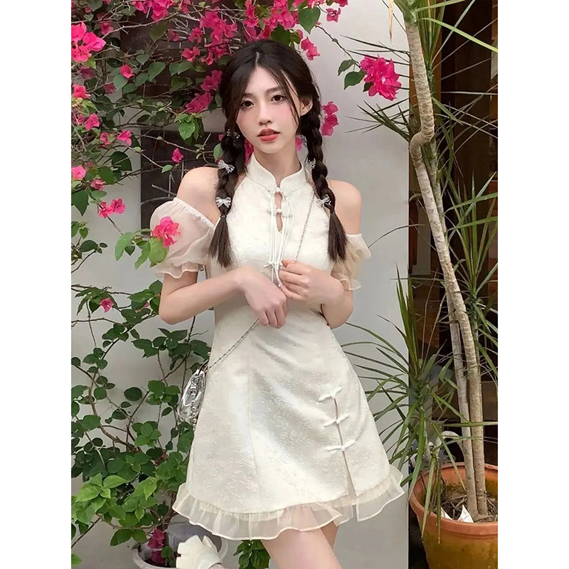 White lightweight summer short cheongsam, light style, Chinese style, suitable for teen