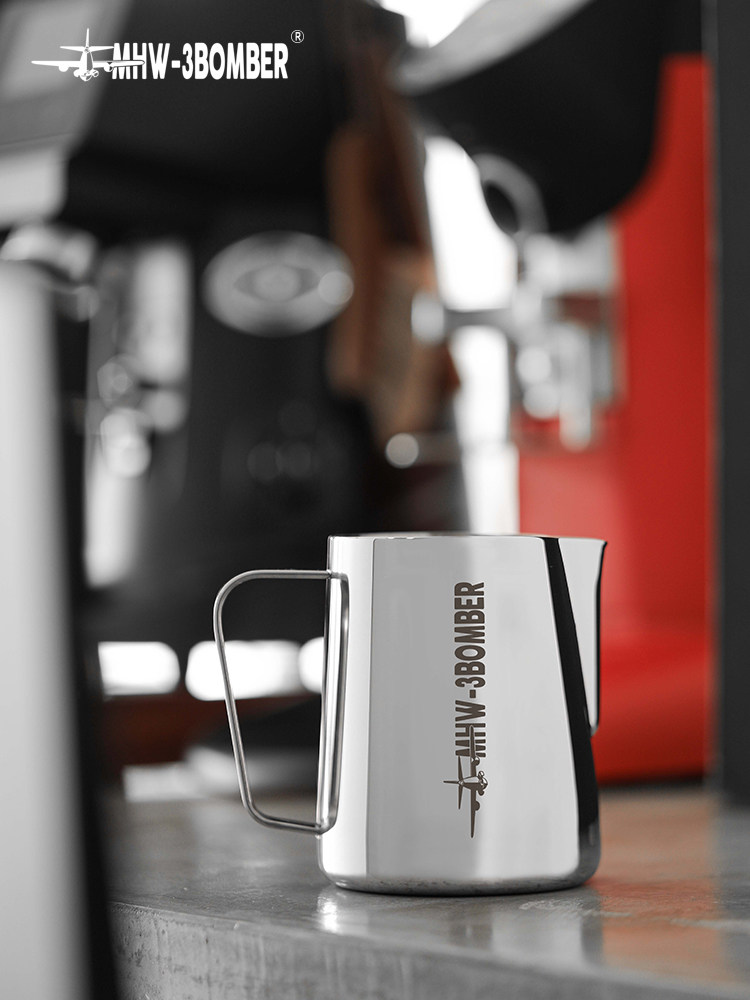 Mhw-3Bomber Bomber Latte Art Cylinder 600ml Pointed Mouth Latte Art Cup Coffee Latte Art Milk Frother Stainless Steel