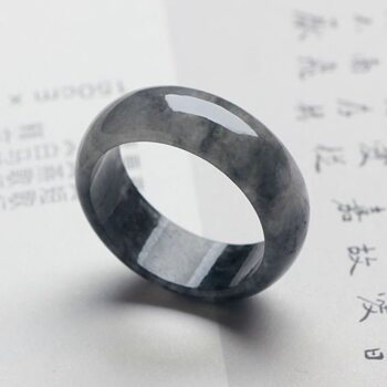 Myanmar natural a-grade jade ring, black chicken jade ring, men's and women's sihui jewelry and jade