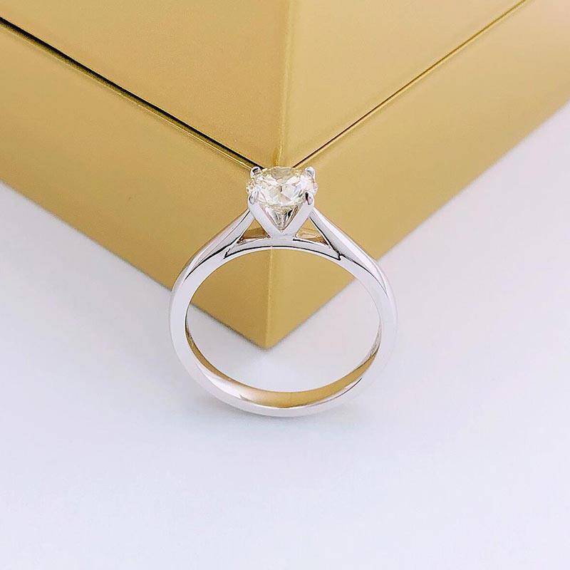 70-point four-prong diamond ring 18K white gold custom 1 carat diamond proposal engagement wedding ring GIA loose diamonds custom