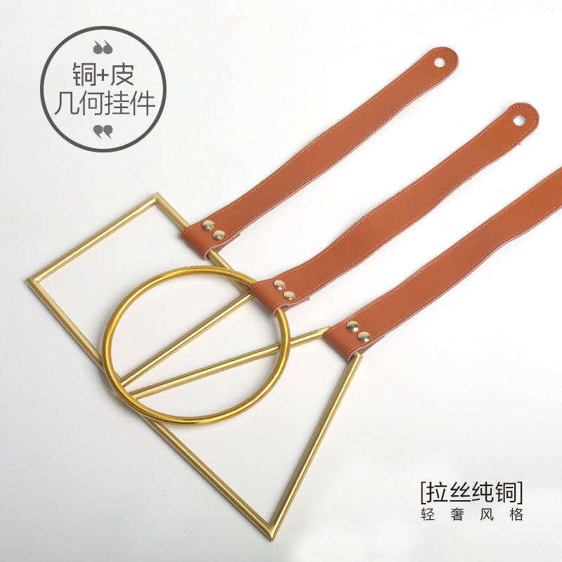 Solid wood skin hanging towel rack creative storage artifact tie silk scarf rack belt stocking rack geometric copper ring hanging