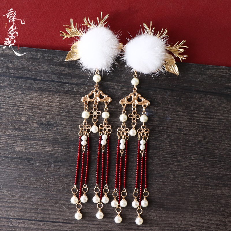 Deep clouds and shallow deer island Original Hanfu hair ball tassel antlers pair clip ancient style side clip festive headdress hair accessories