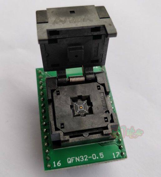 QFN32(5X5)-0 5 burning seat MLP32 chip test seat flip spring sheet to DIP programming seat