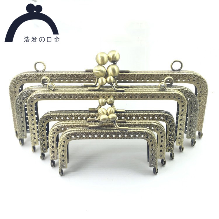 8510512 8510512 5151820CM square embossed double earbum gold (square pit) dozens of clothes