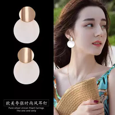 2021 summer new European and American temperament earrings fashion exquisite personality senior round shell ear ear ear decoration tide