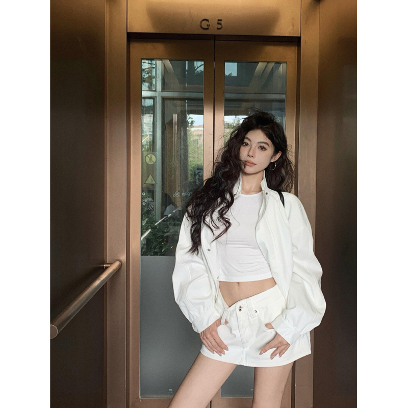 Short White Jacket for Women, 2026 Spring and Summer New Korean Style Short Coat, Petite Casual with a High-End Feel, Super Stylish Short White Jacket for Women, 2026 Spring and Summer New Korean Style Short Coat, Petite Casual with a High-End Feel, Super Stylish
