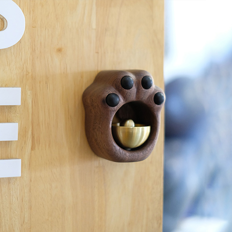 Van vastness cat claw bell suction door style copper-made windbell Joe move birthday present to the door remind door solid wood doorbell