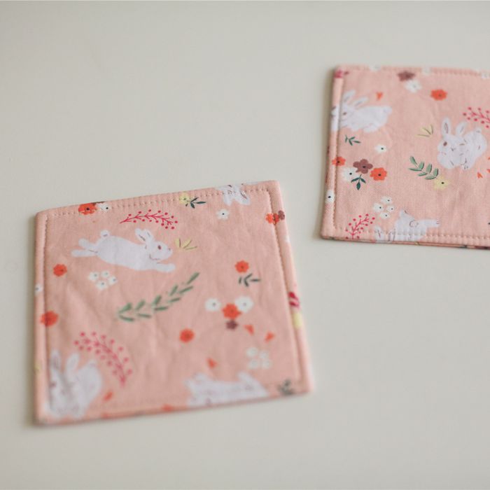 Pink and white rabbit┊Natural time┊Japanese zakka 10cm pure cotton cup cup cup cup Tea mat original hand