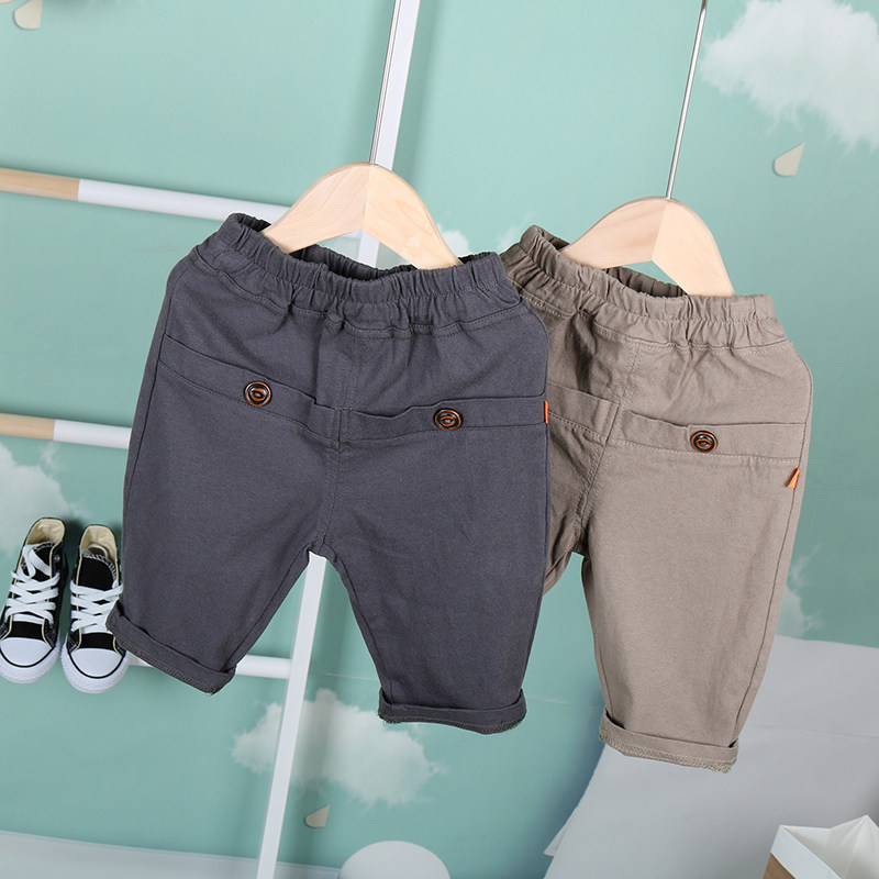 Boys pants 2022 summer baby shorts Western style thin cotton Korean version cropped pants children's five-point pants summer tide