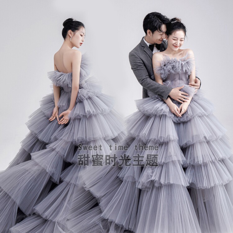 Studio Superior Wedding DresssThemed dress gray cake layer Pongchengydress Couple Write True dress