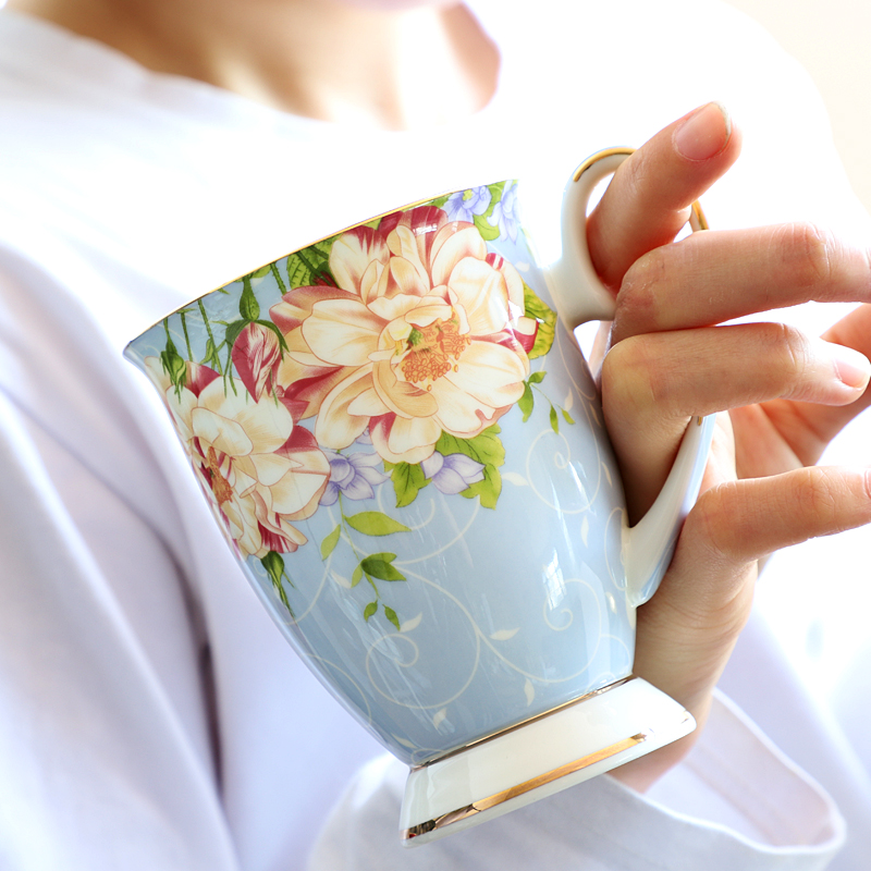 Ipads porcelain cup a cup of milk for breakfast coffee cup glass ceramic creative ou mark cup with cover large capacity