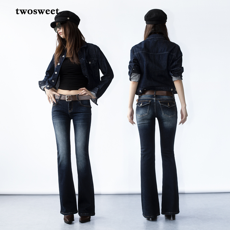 Twosweet Slim Waist-To-Hip Ratio/Platinum Dark Blue Low-Rise Slim Fit Slightly Flared Retro Texture Hot Girl Jeans