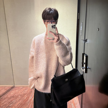 Gao linfan solid color round neck pullover warm sweater for men and women in autumn and winter simple thickened loose wool sweater Gao linfan solid color round neck pullover warm sweater for men and women in autumn and winter simple thickened loose wool sweater