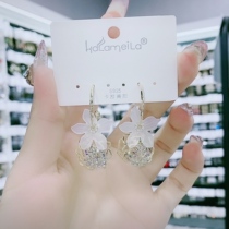 2020 new trend s925 silver needle hollow flower C-ring earrings female Korean net red sweet wild earrings earrings