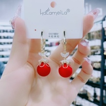 2020 new trendy Korean temperament net red sterling silver needle pearl earrings ear buckle womens high-end sense of simple and wild earrings
