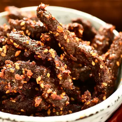 Xiaokun Eclipse●Rattan pepper beef jerky spicy cold-eating instant five-spice beef hind leg meat without additives 120g