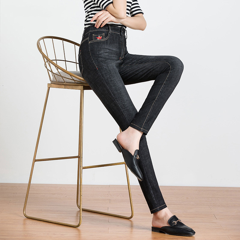 Ielts cheng jeans women's slim 2021 early autumn new black thin high waist pencil small feet spring and autumn women's pants