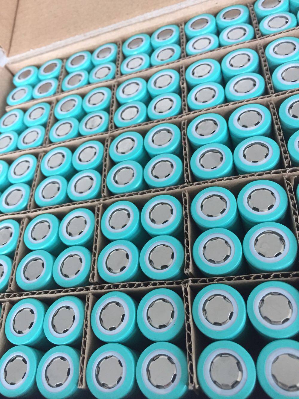 Jiapeng's New A -18650 Lithium Battery 1800mAh Capacity Type with P Explosion-proof Long-term Stable Supply