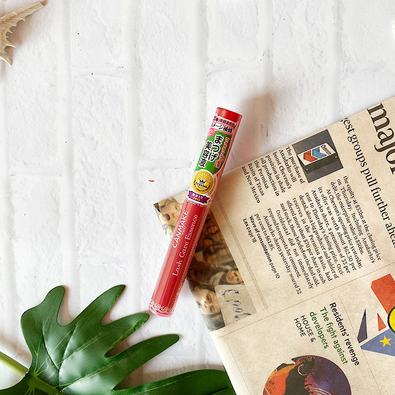 Spot Japan CANMAKE eyelash growth liquid nourishing maintenance liquid plant essence thick and dense roll teething