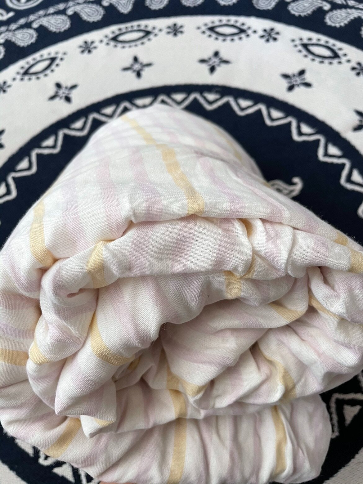 Two pieces of pure cotton beds simple packaging export Japan N family double - deck gauze fabric single 150