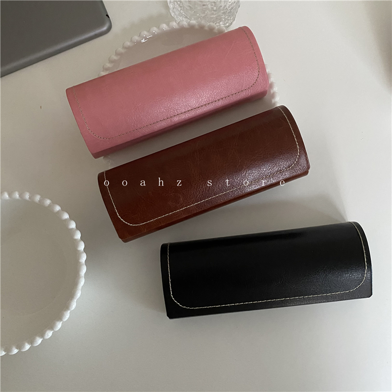 The texture of ooahz is absolutely amazing~retro leather glasses storage box, myopia glasses and sunglasses can be put in ins mirror box