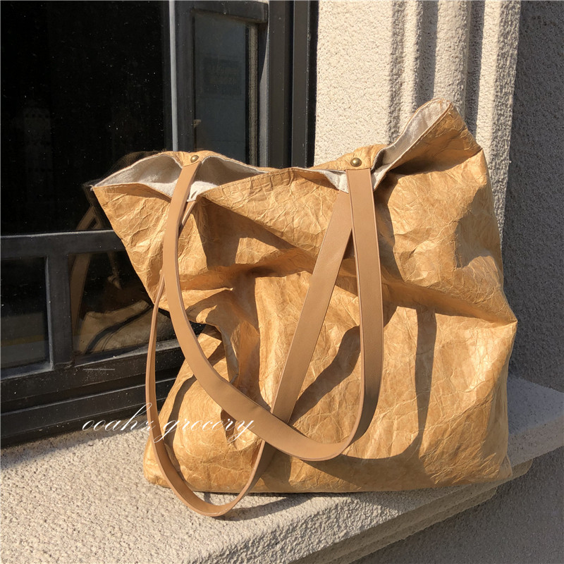 Like the natural folds of TA ~ capacity really big and very nice to wash kraft paper single shoulder bag waterproof bag wrap woman