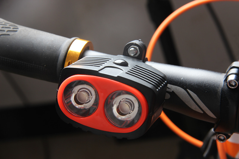 Lumière vélo - phare - Ref 2399891 Image 13