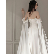 Satin light wedding dress 2024 new French style light lavish small crowdlined white superfairy bride high-end Yingbin dress